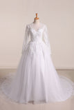 Long Sleeves Scoop Wedding Dresses A Line With Applique And Beads