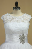 Bateau Wedding Dress Ball Gown Organza & Lace With
