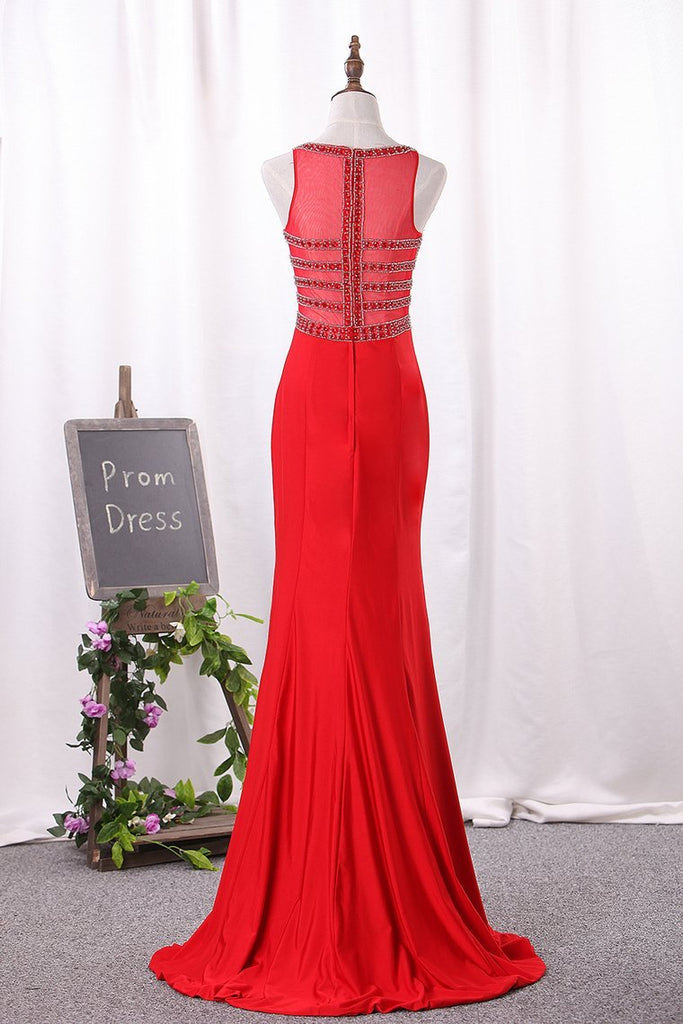 Mermaid V Neck Spandex Prom Dresses With Beads And Slit Sweep