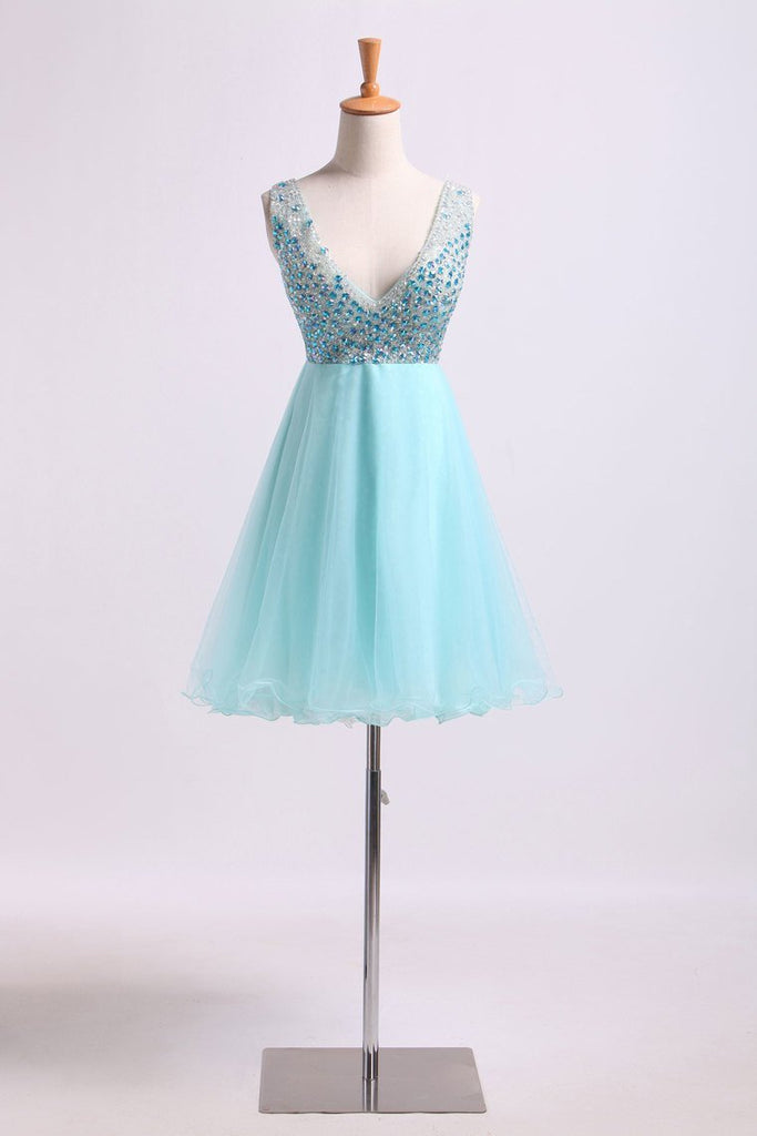 V Neck Homecoming Dresses Beaded Bodice A Line Short/Mini Tulle And