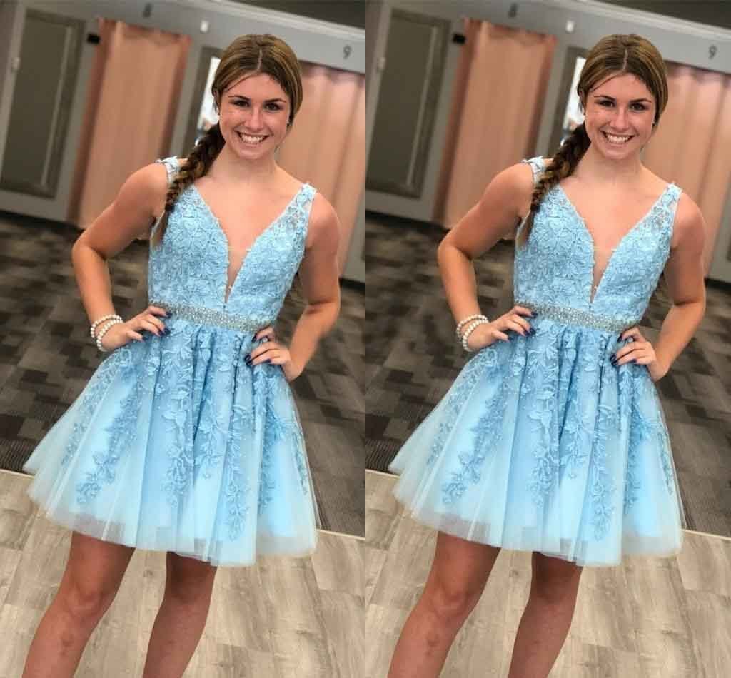 Blue Tulle V Neck Above Knee Beads Lace Appliques Short Homecoming Dresses