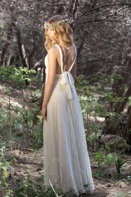 Elegant Ivory Bohemian Lace Prom Dress V Neck Backless Country Wedding Dress