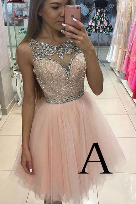 Cute Round Neck Pink Tulle Short Prom/Homecoming Dress with Beading