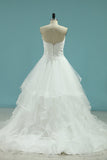 A Line Sweetheart Wedding Dresses With Applique And Beads