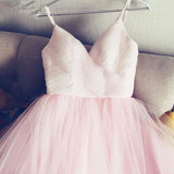 Elegant A Line Spaghetti Straps V Neck Tulle Pink Backless Long Prom Dresses